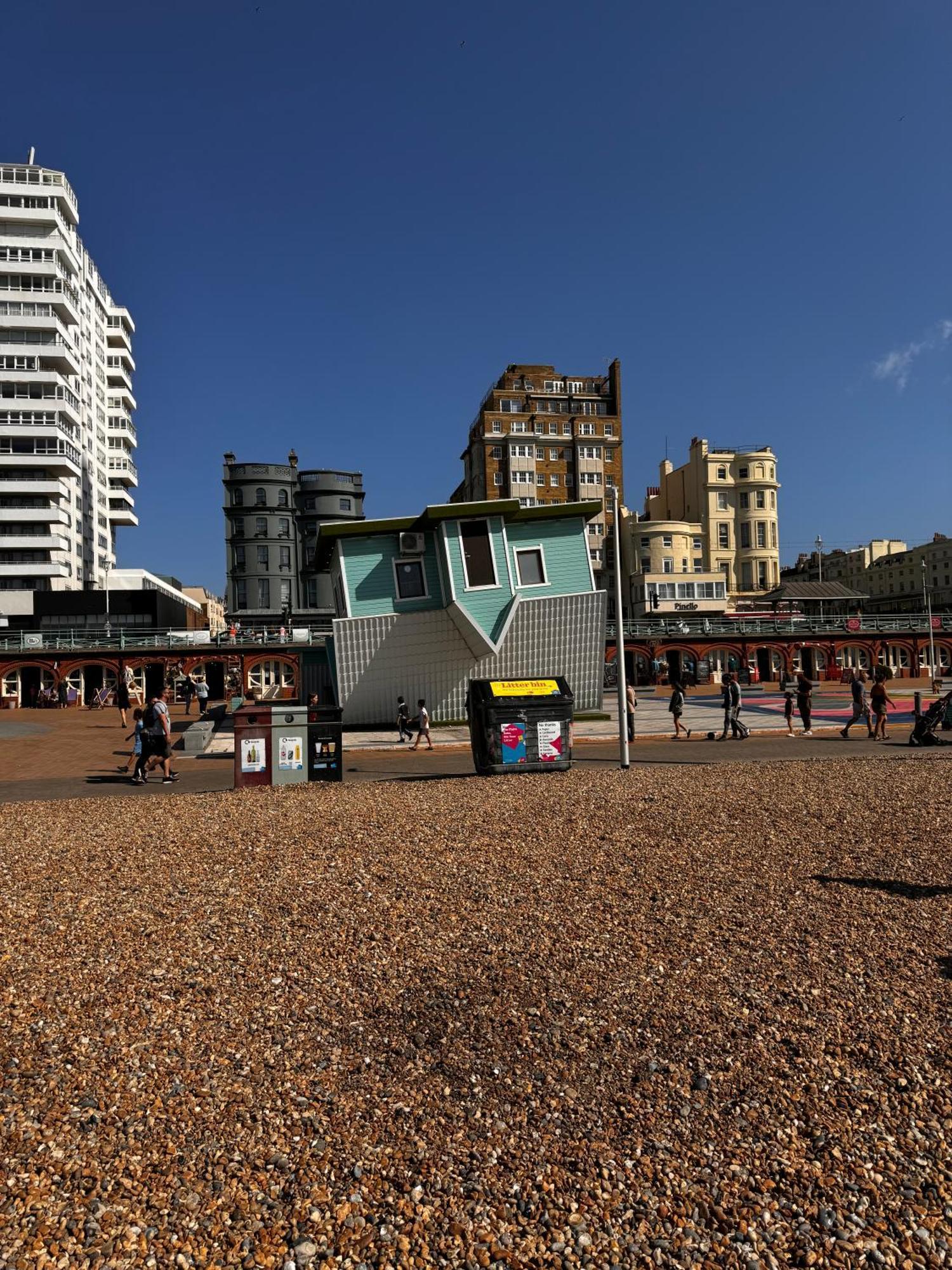 Charm - By Sea & Lanes Brighton