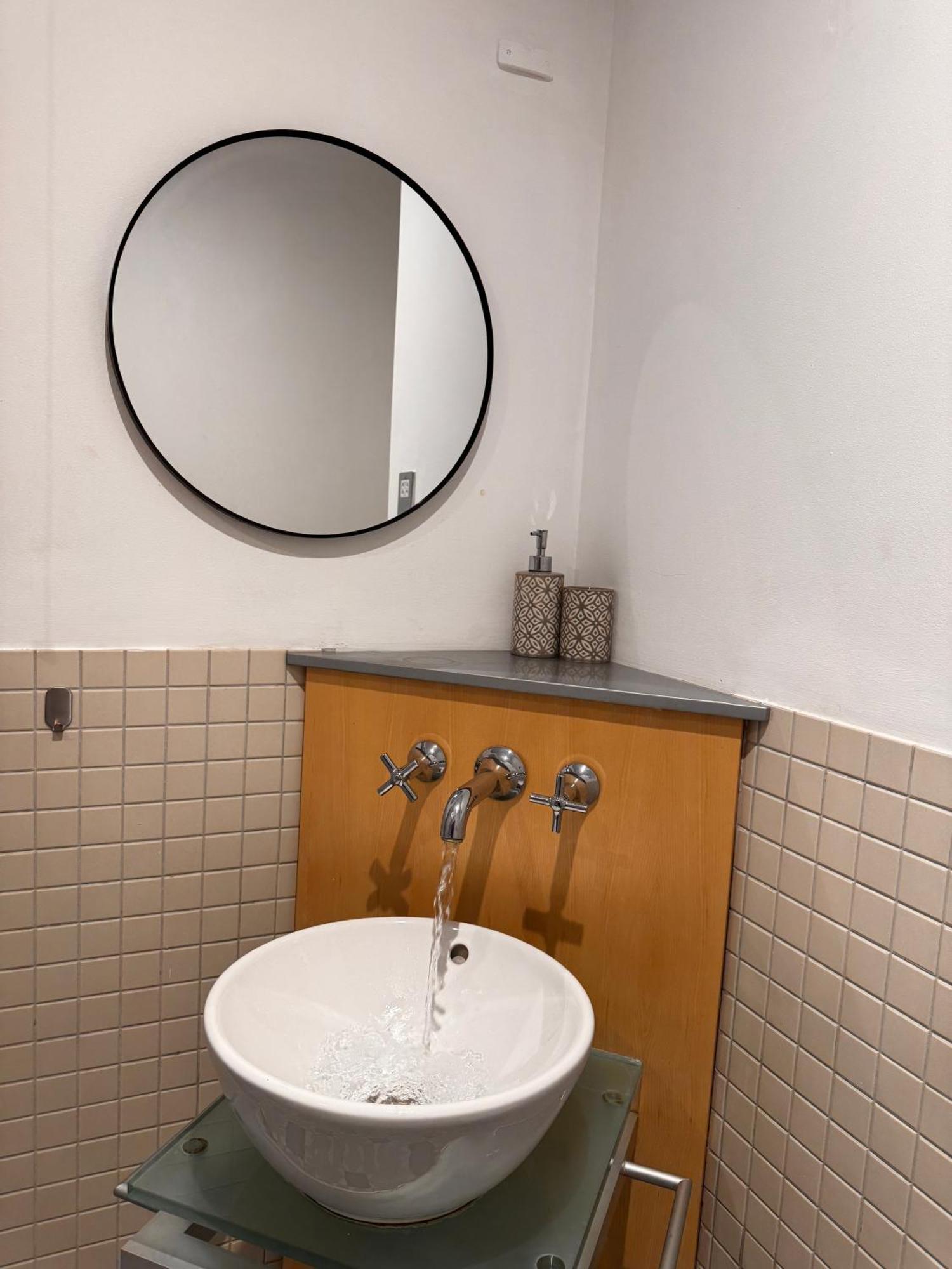 Apartment Charm - By Sea & Lanes Brighton